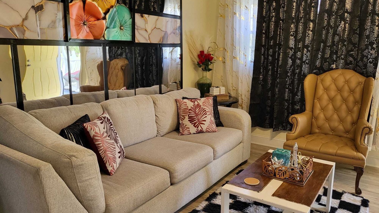 Photo of Livingroom in Morristown