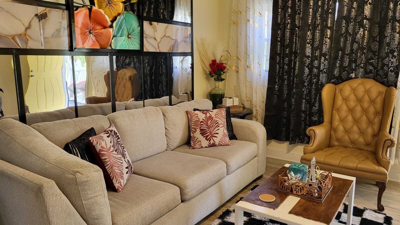 Photo of Livingroom in Morristown