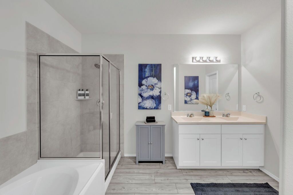 Photo of Bathroom in Lincoln Park