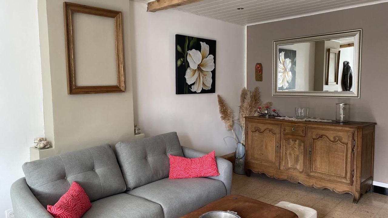 Photo of Livingroom in Les Hautes-Rivieres
