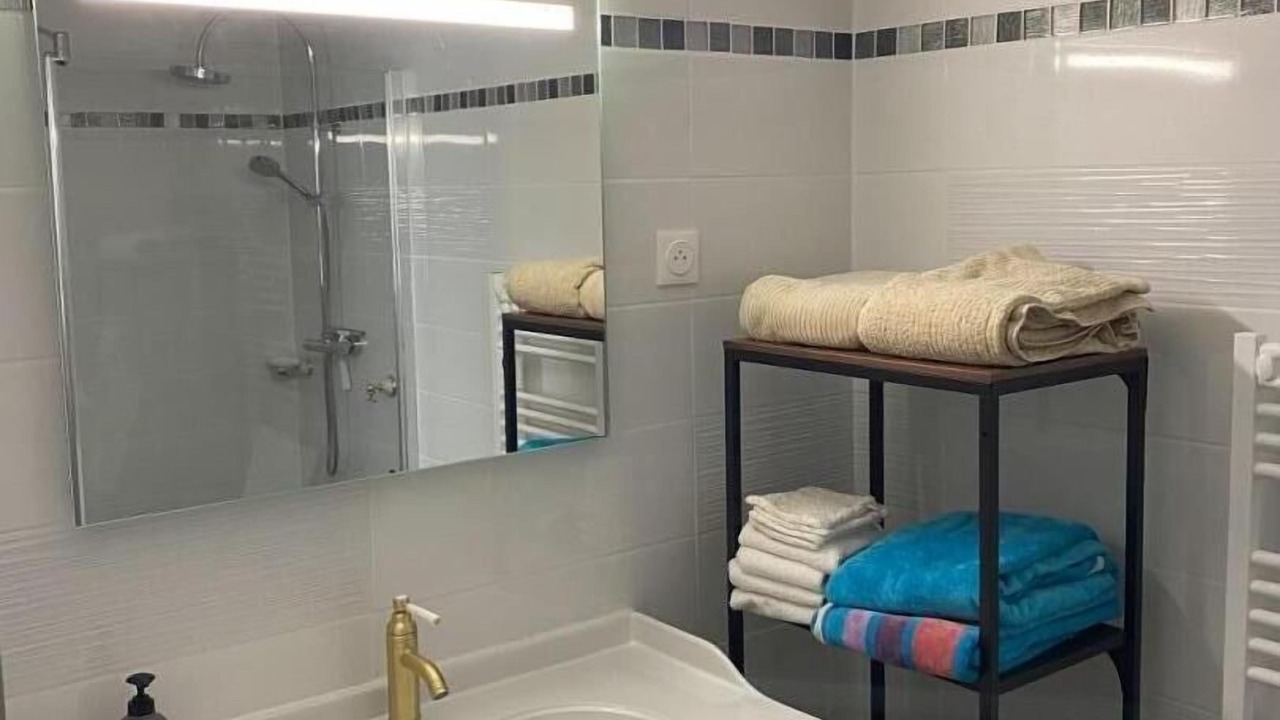 Photo of Bathroom in Les Hautes-Rivieres