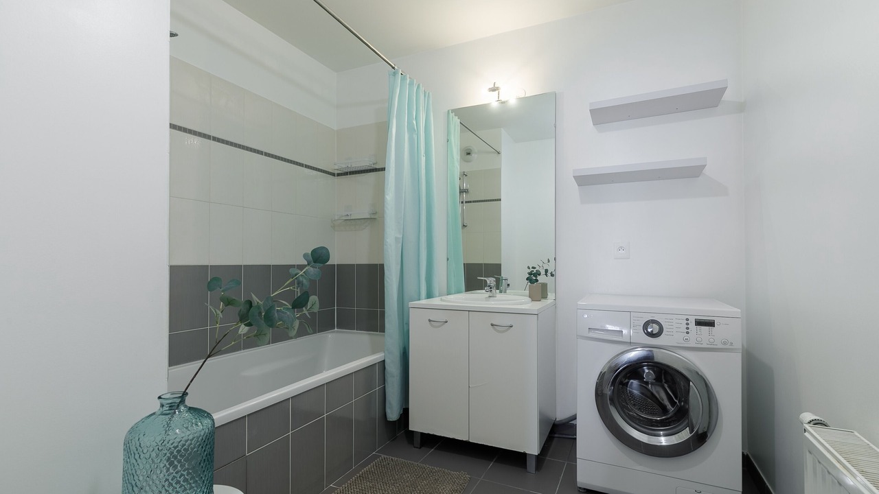 Photo of Bathroom in Saint-Priest