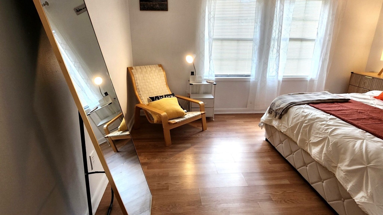 Photo of Bedroom in Mableton