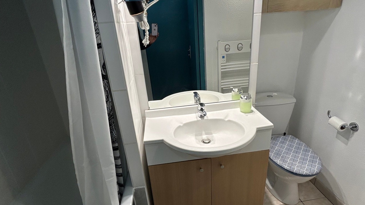 Photo of Bathroom in Cauterets