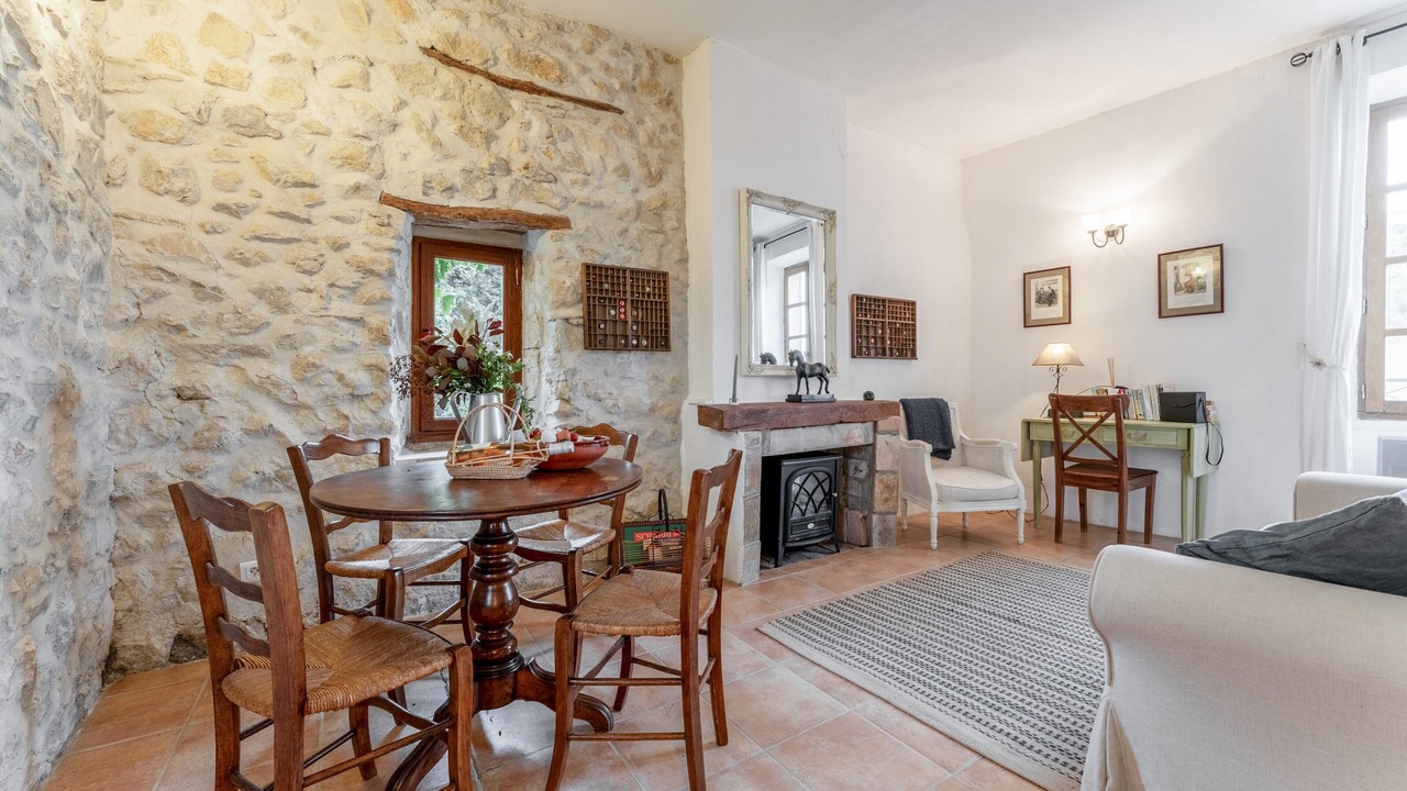 Photo of Livingroom in Lussan
