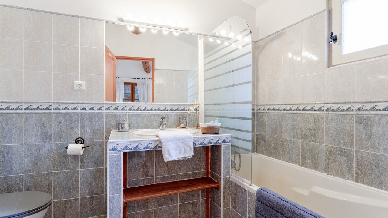 Photo of Bathroom in Lussan