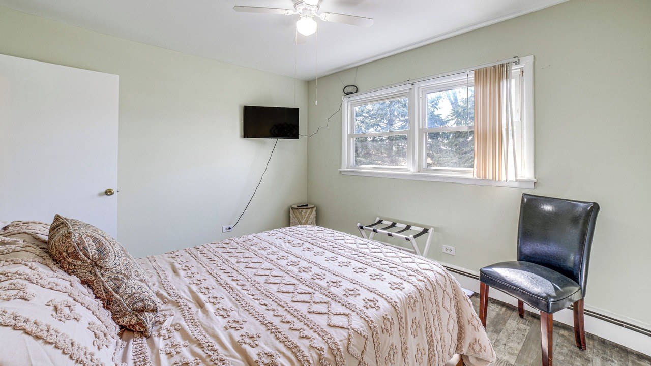 Photo of Bedroom in Homewood