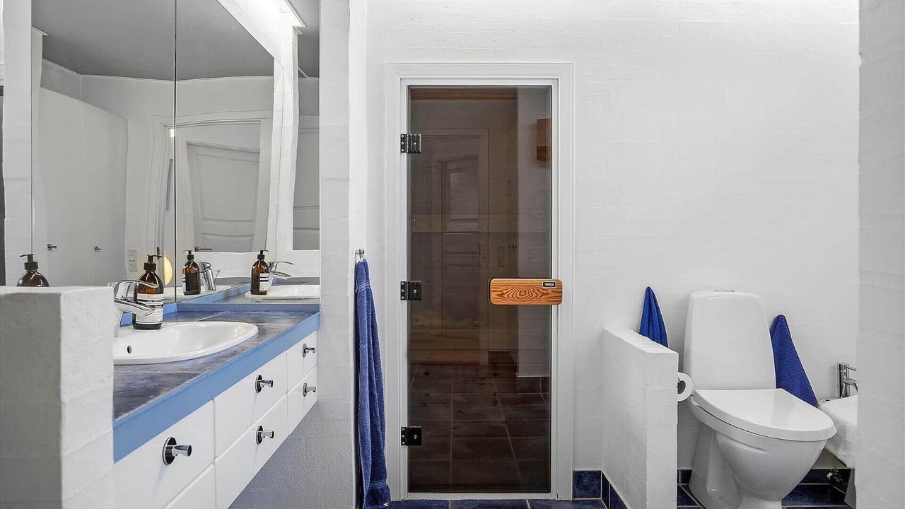 Photo of Bathroom in Frolunde