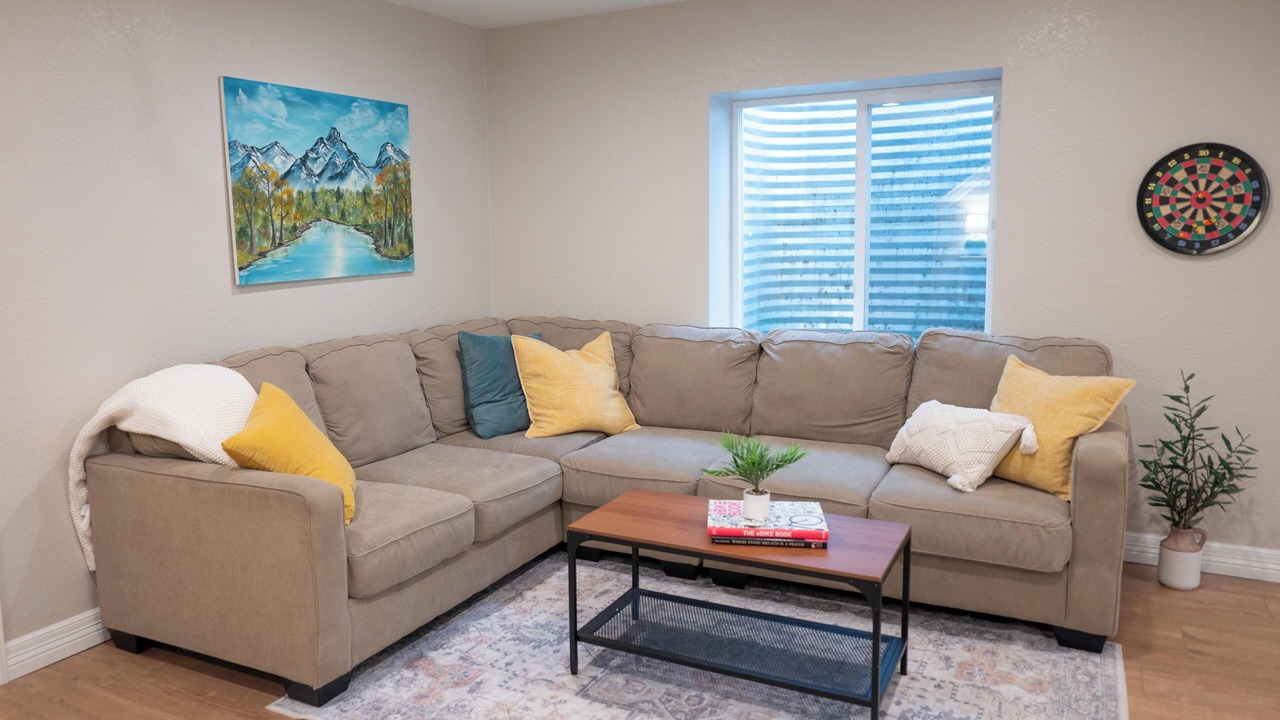 Photo of Livingroom in Longmont