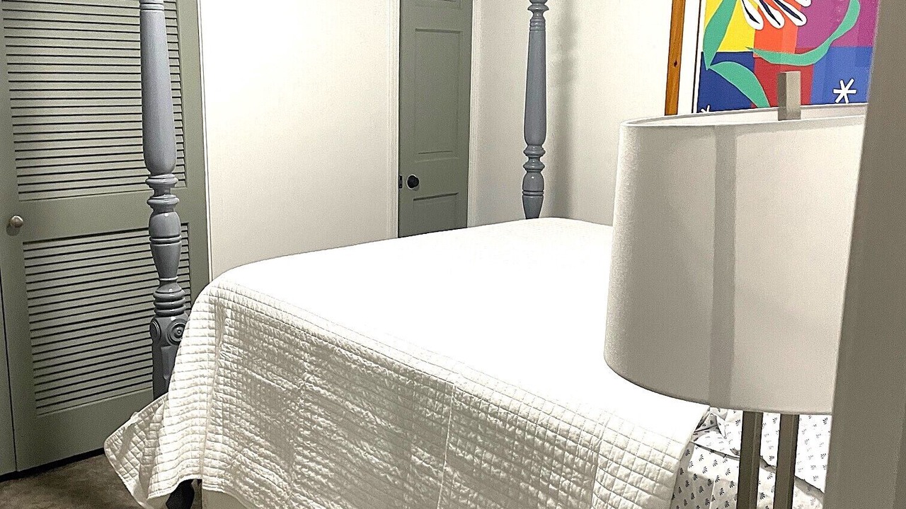 Photo of Bedroom in Central Business District