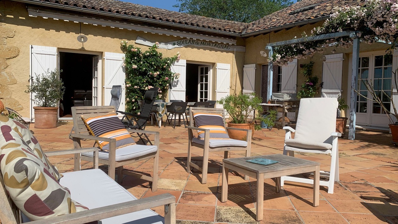 Photo of Patio Balcony in Saint-Frajou