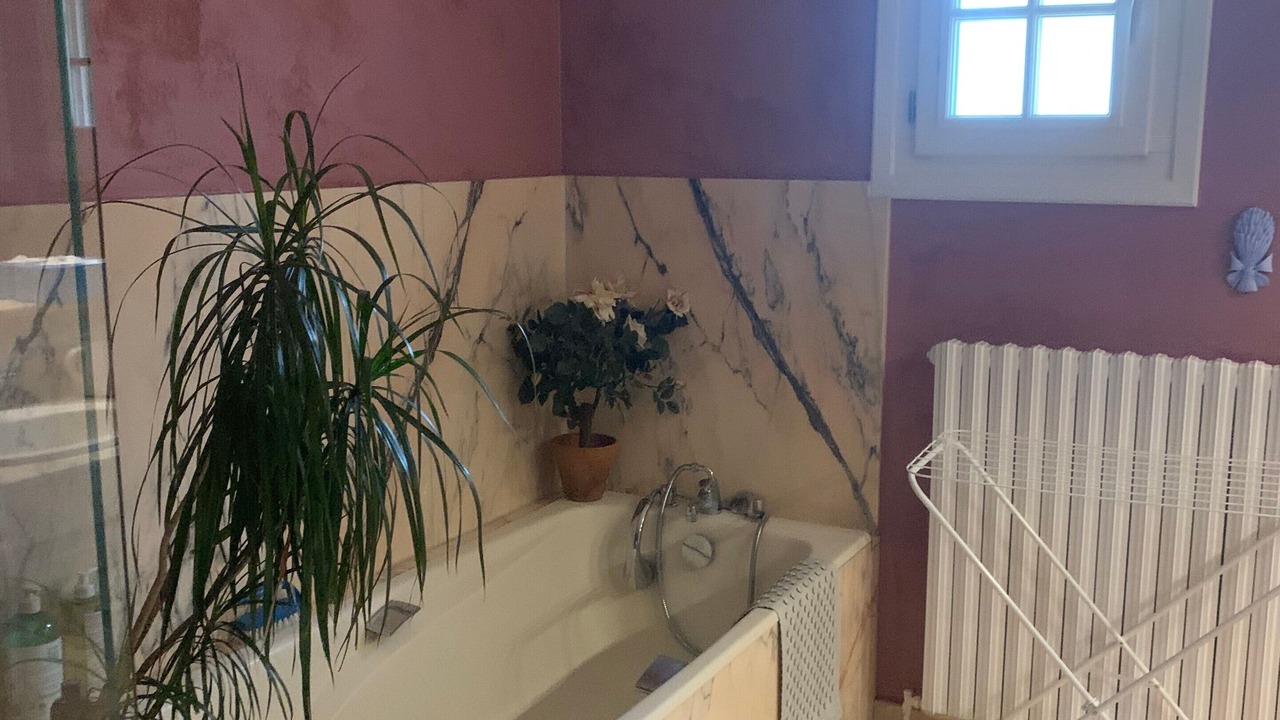 Photo of Bathroom in Saint-Frajou