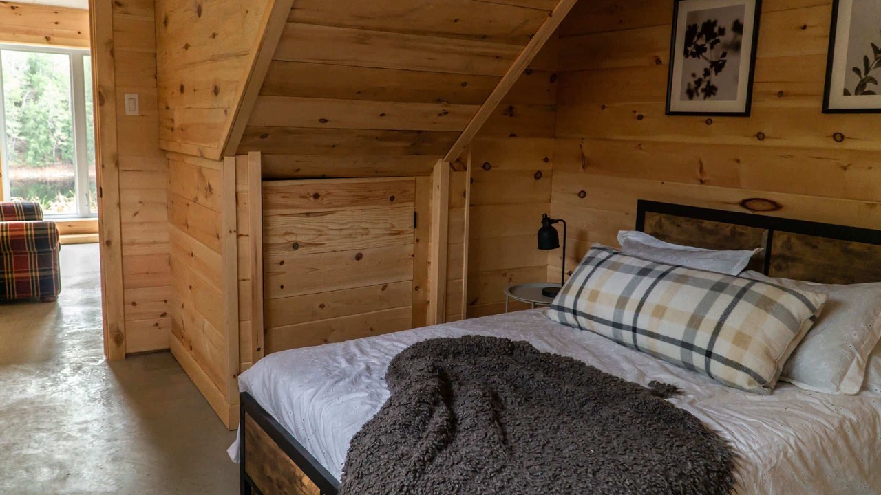 Photo of Bedroom in Lac-du-Cerf
