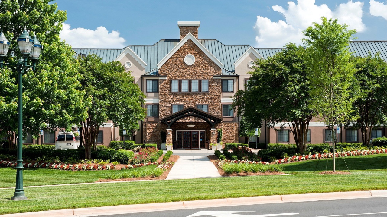 Photo of Others in Ballantyne