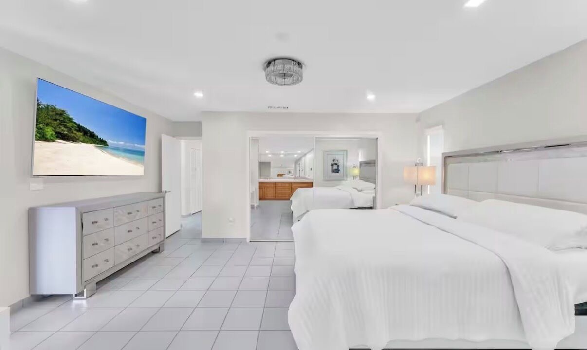 Photo of Bedroom in Tamiami