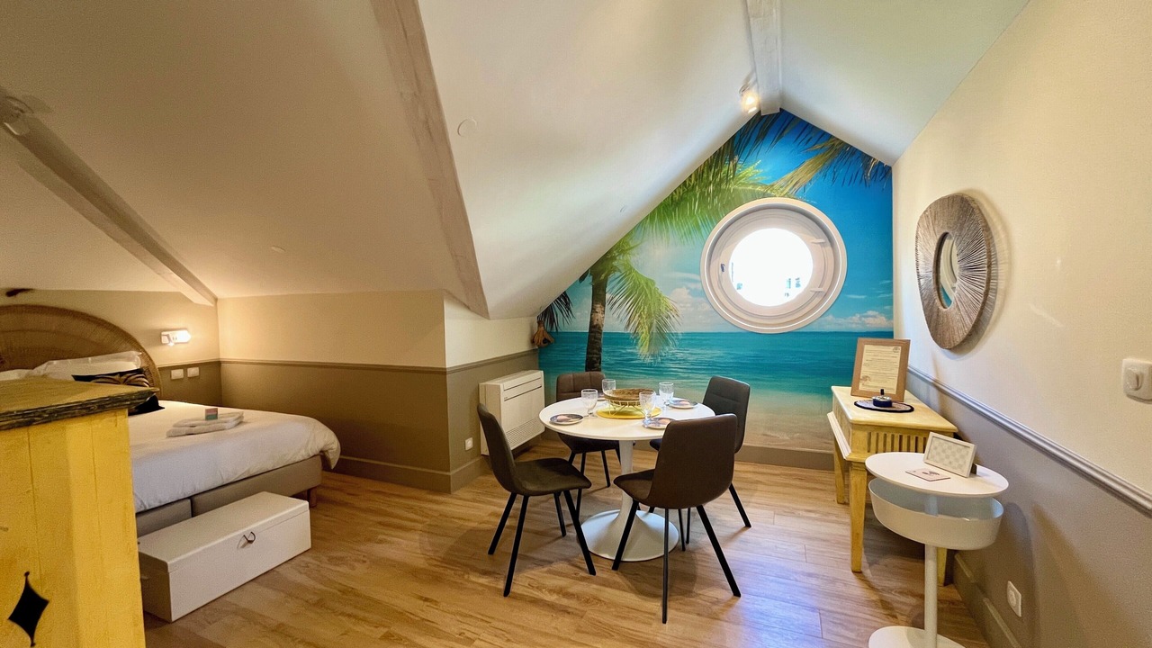 Photo of Bedroom in Hyeres City Centre