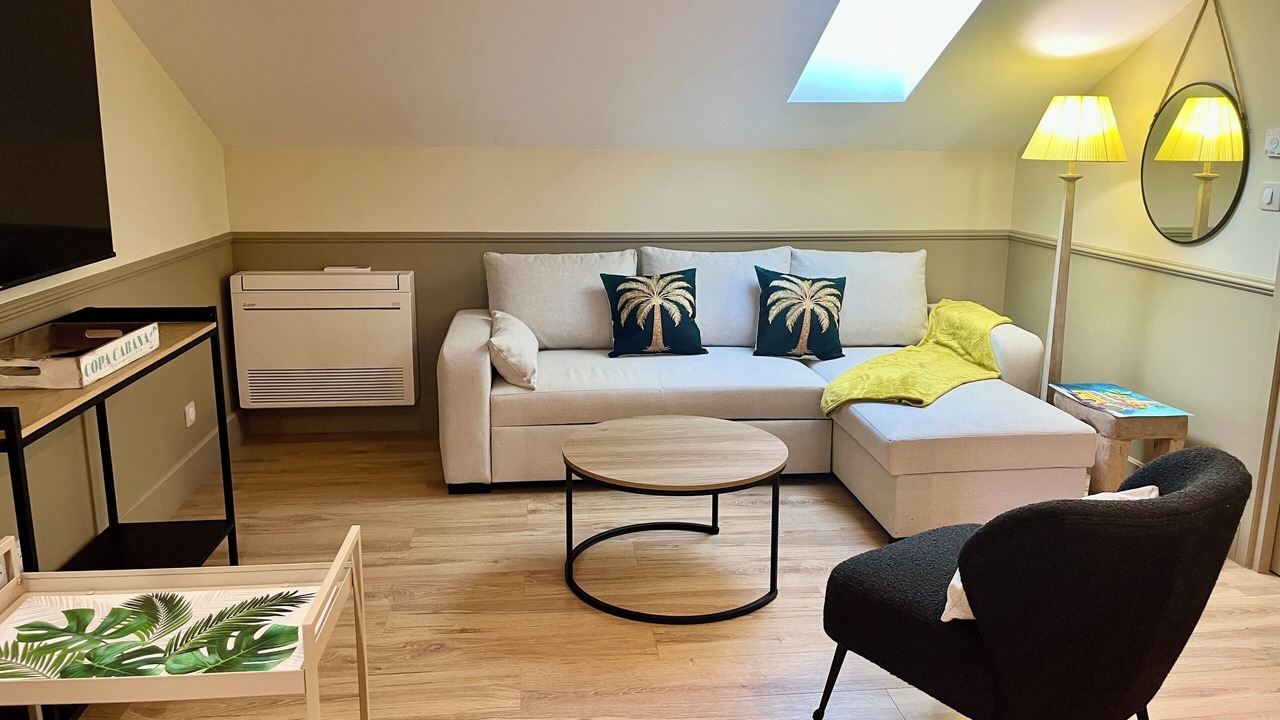 Photo of Livingroom in Hyeres City Centre