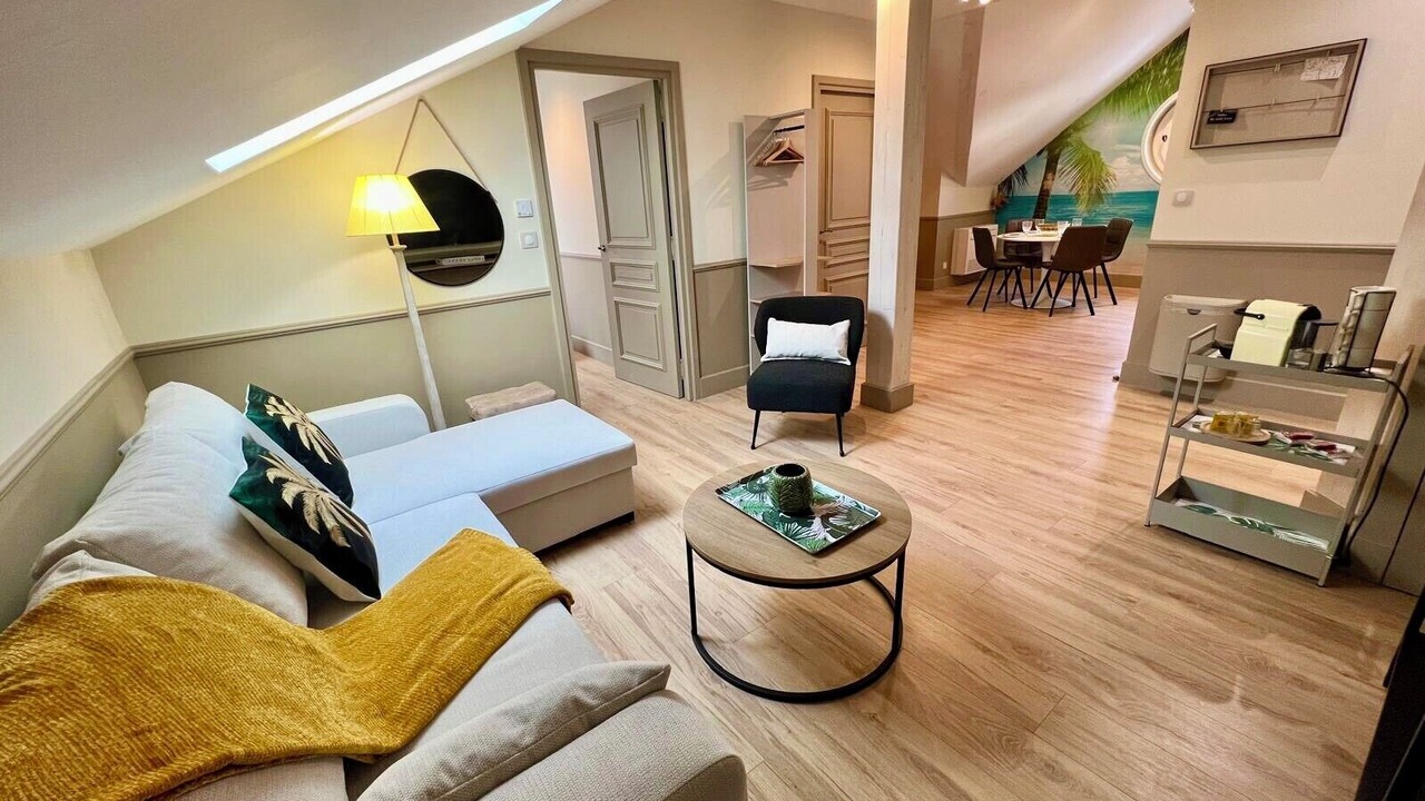 Photo of Livingroom in Hyeres City Centre