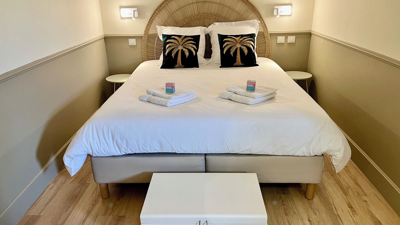 Photo of Bedroom in Hyeres City Centre