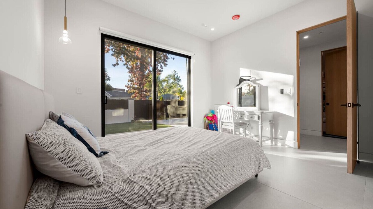 Photo of Bedroom in Encino