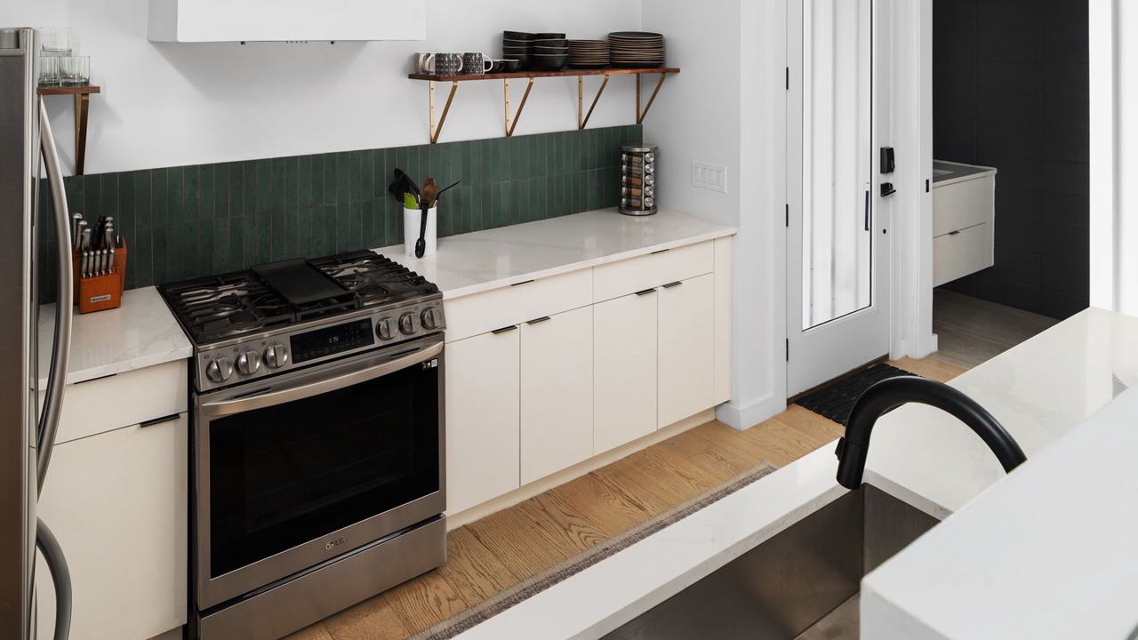 Photo of Kitchen in MLK