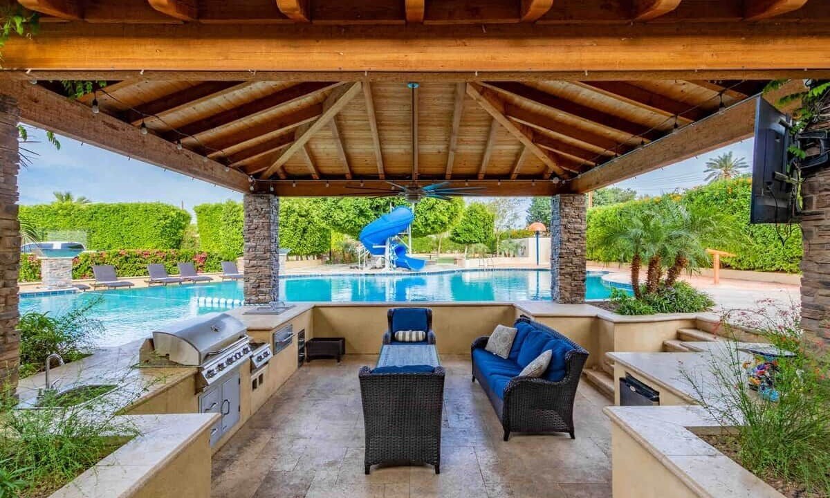 Photo of Patio Balcony in South Mountain