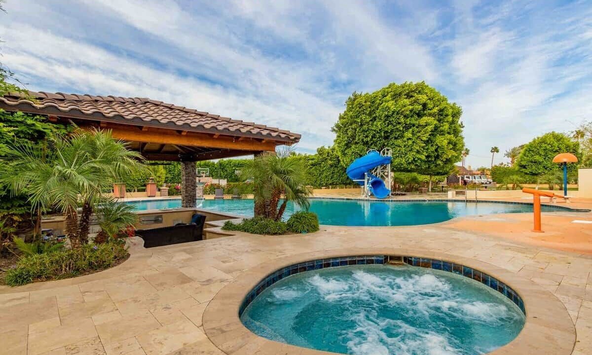 Photo of Outdoor in South Mountain