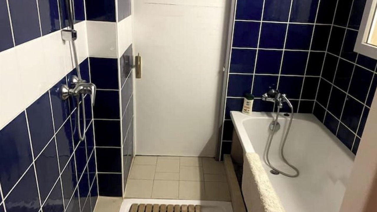 Photo of Bathroom in Bonneuil-Matours
