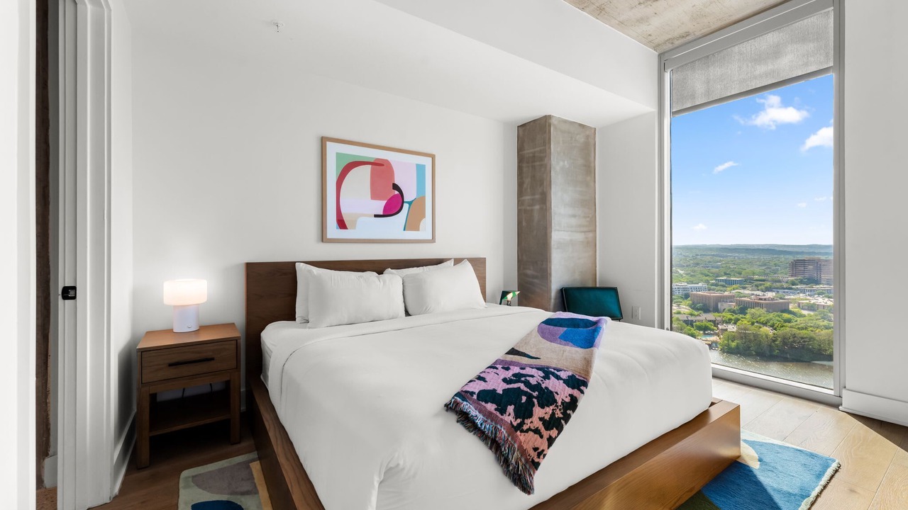 Photo of Bedroom in Rainey Street Historic District