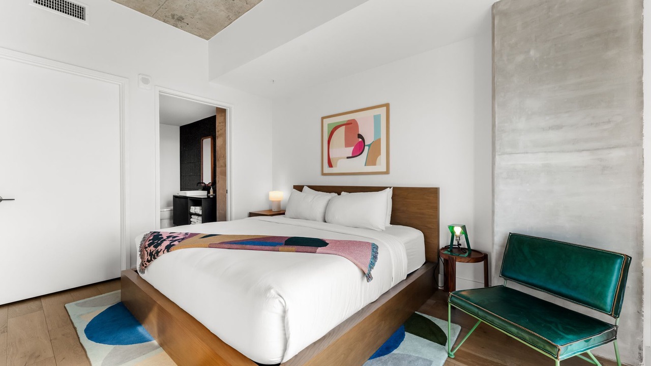 Photo of Bedroom in Rainey Street Historic District