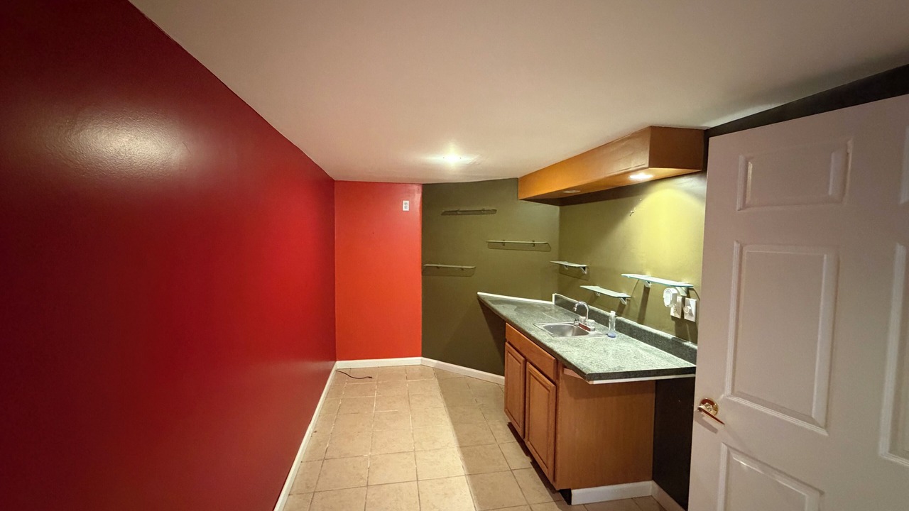 Photo of Bathroom in Clay
