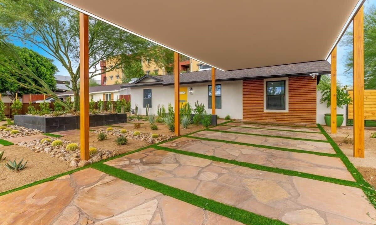 Photo of Outdoor in Garfield