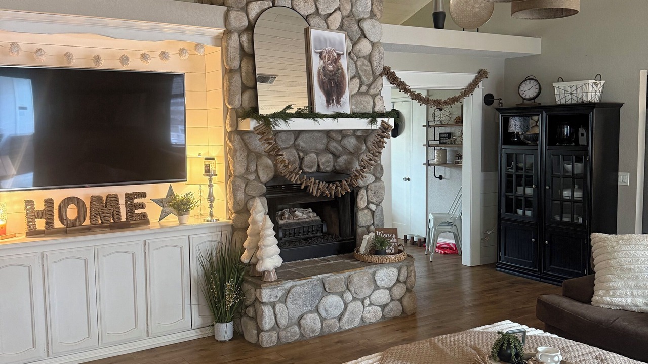 Photo of Livingroom in Templeton