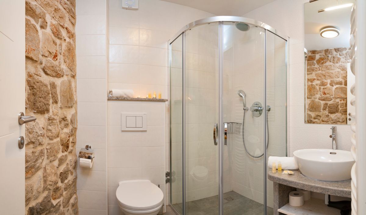 Photo of Bathroom in Bol