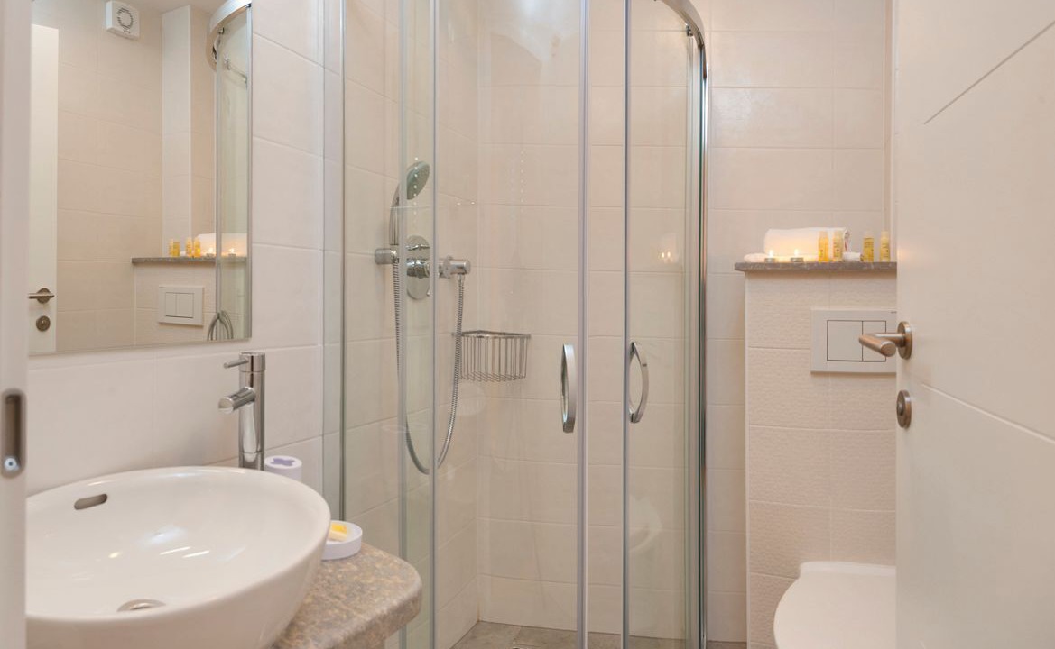 Photo of Bathroom in Bol