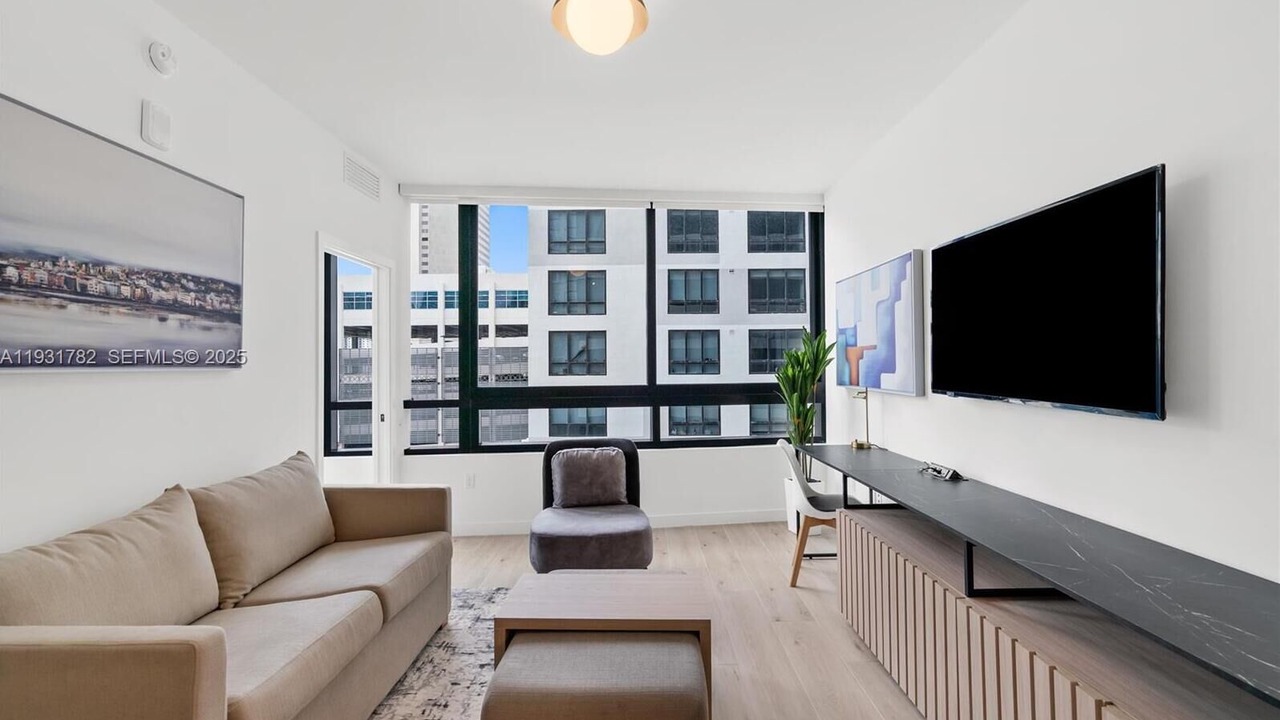 Photo of Livingroom in Downtown Miami