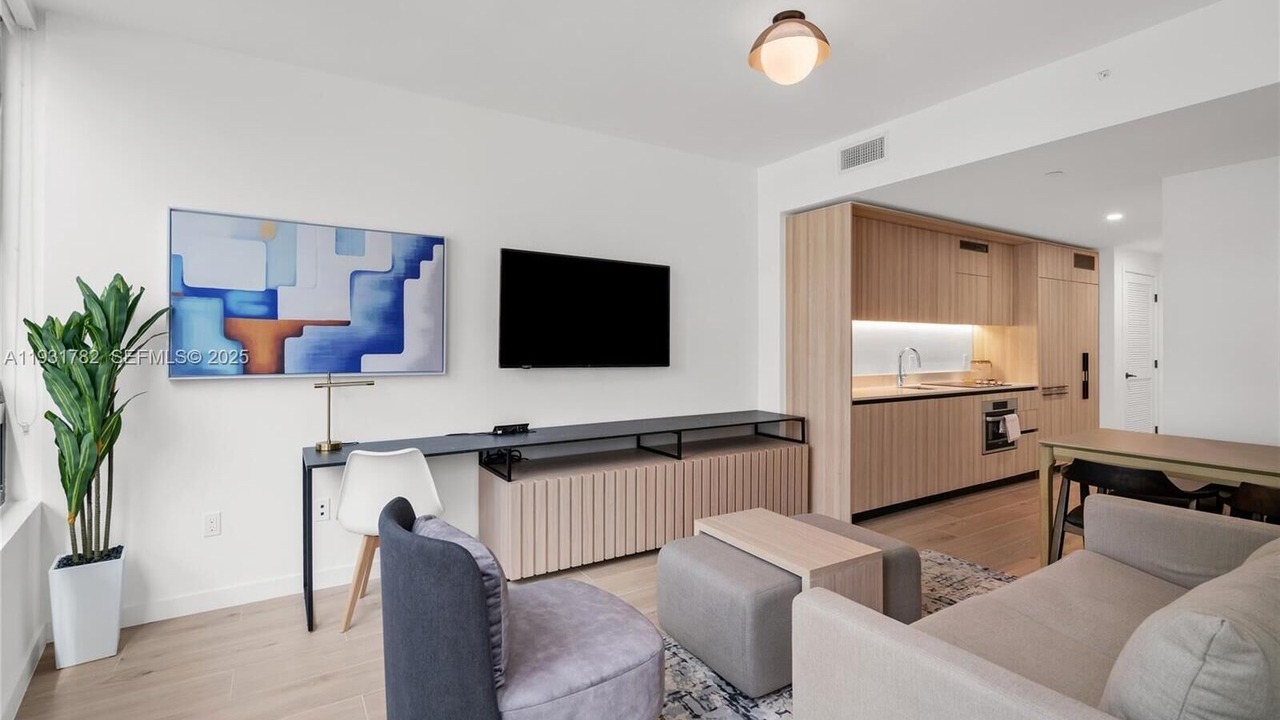 Photo of Livingroom in Downtown Miami