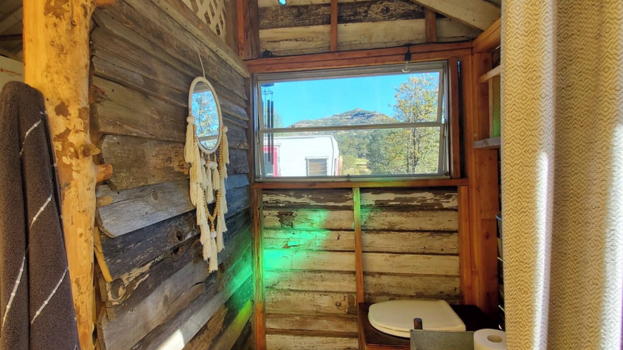 Photo of Bathroom in Mountain Ranch