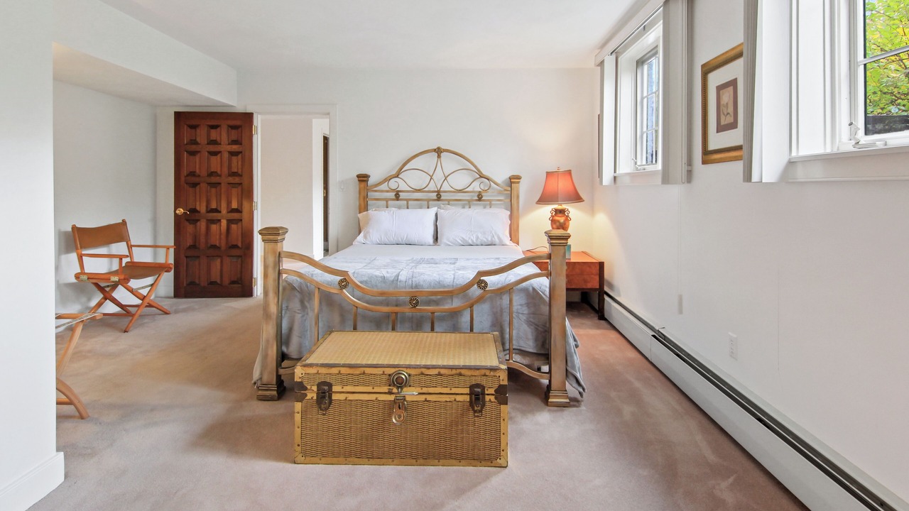 Photo of Bedroom in Northeast Ithaca