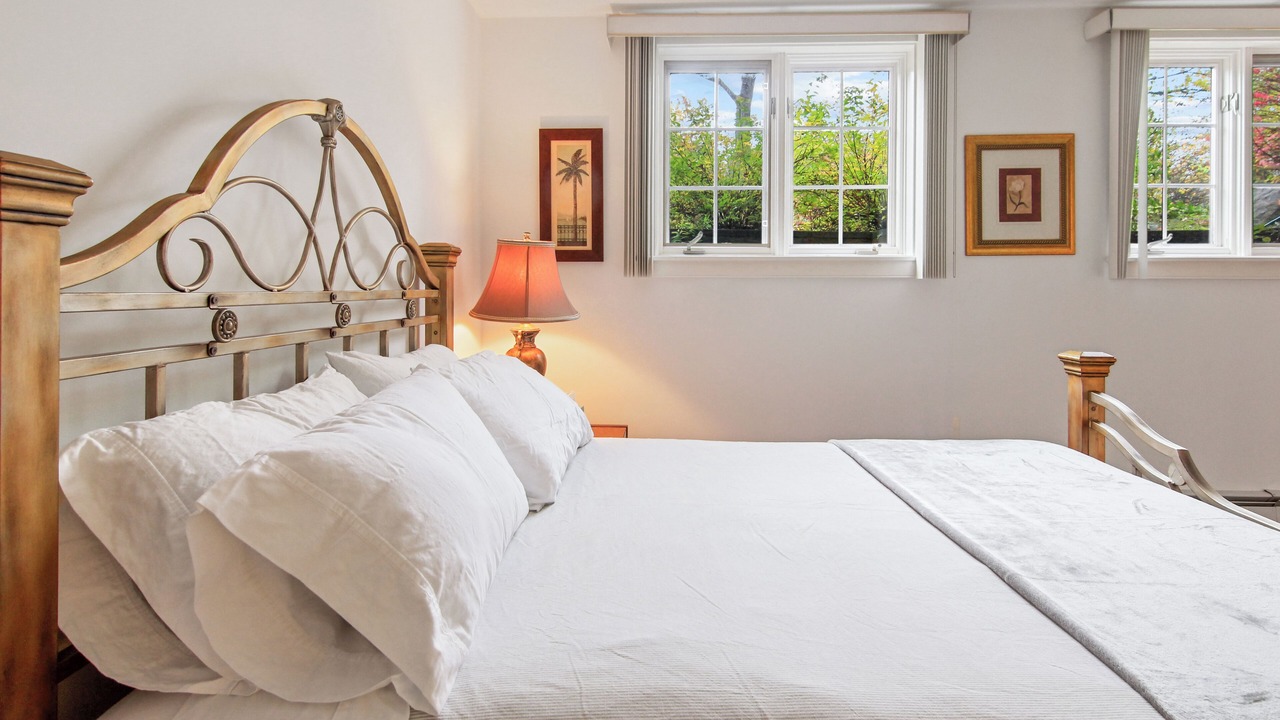Photo of Bedroom in Northeast Ithaca