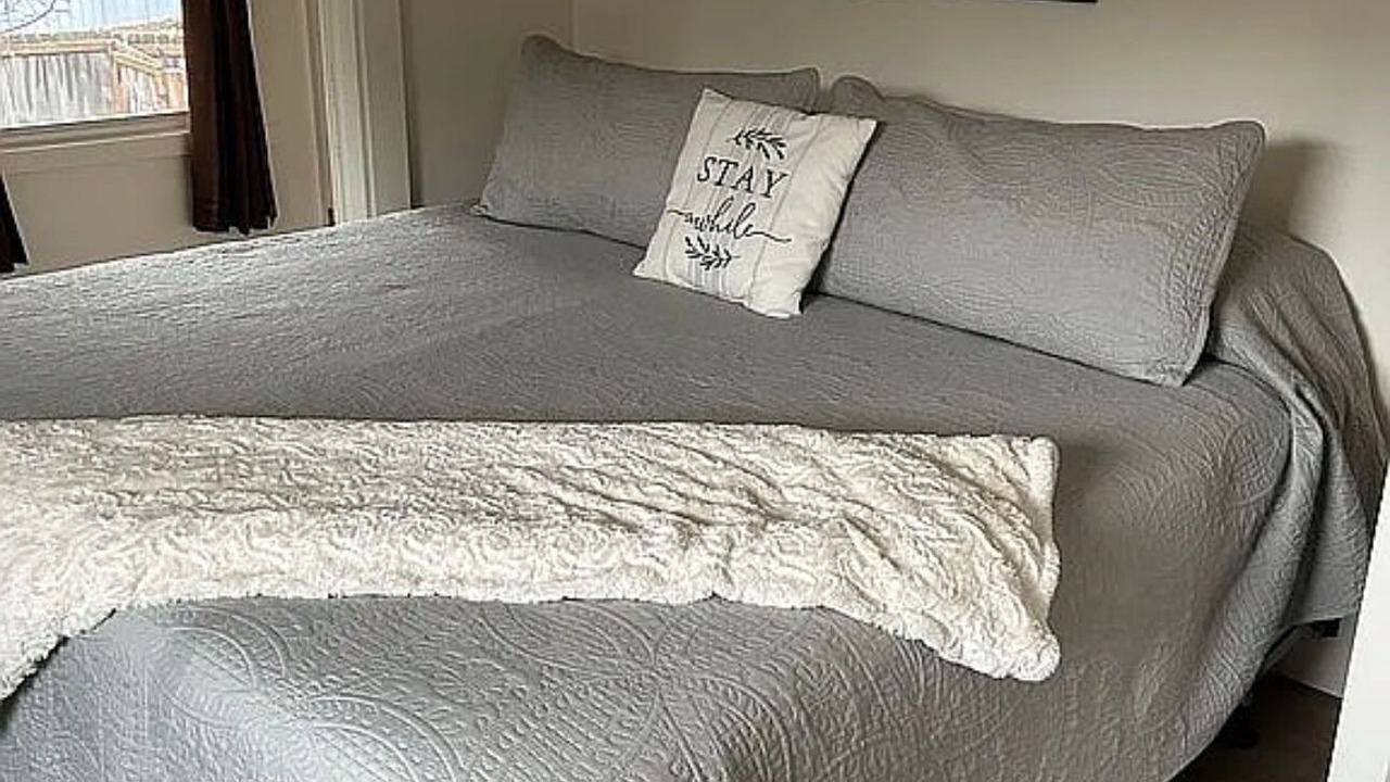 Photo of Bedroom in Roseburg