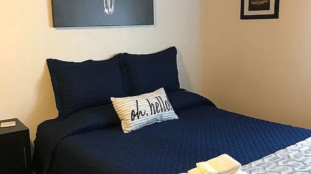 Photo of Bedroom in Roseburg