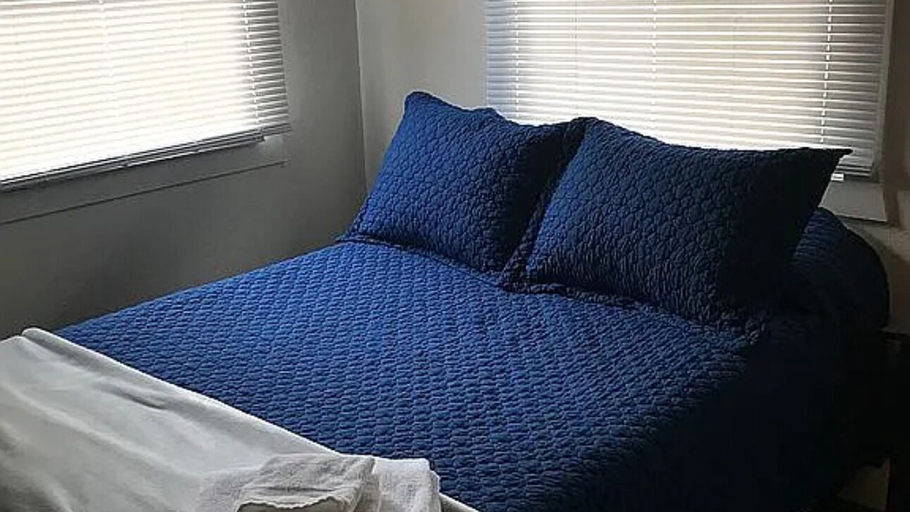 Photo of Bedroom in Roseburg