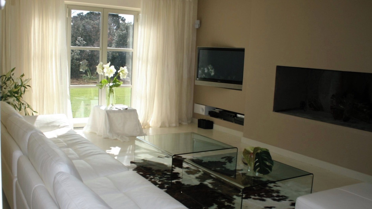 Photo of Livingroom in Montaren-et-Saint-Mediers
