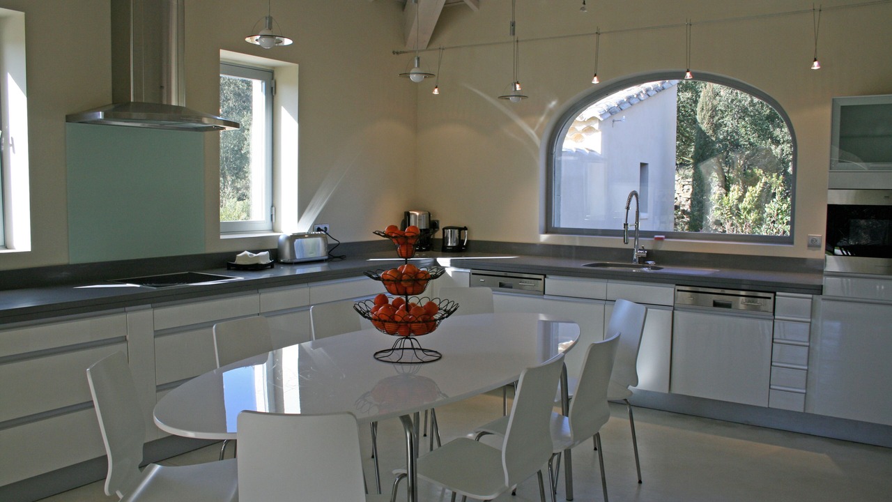 Photo of Kitchen in Montaren-et-Saint-Mediers
