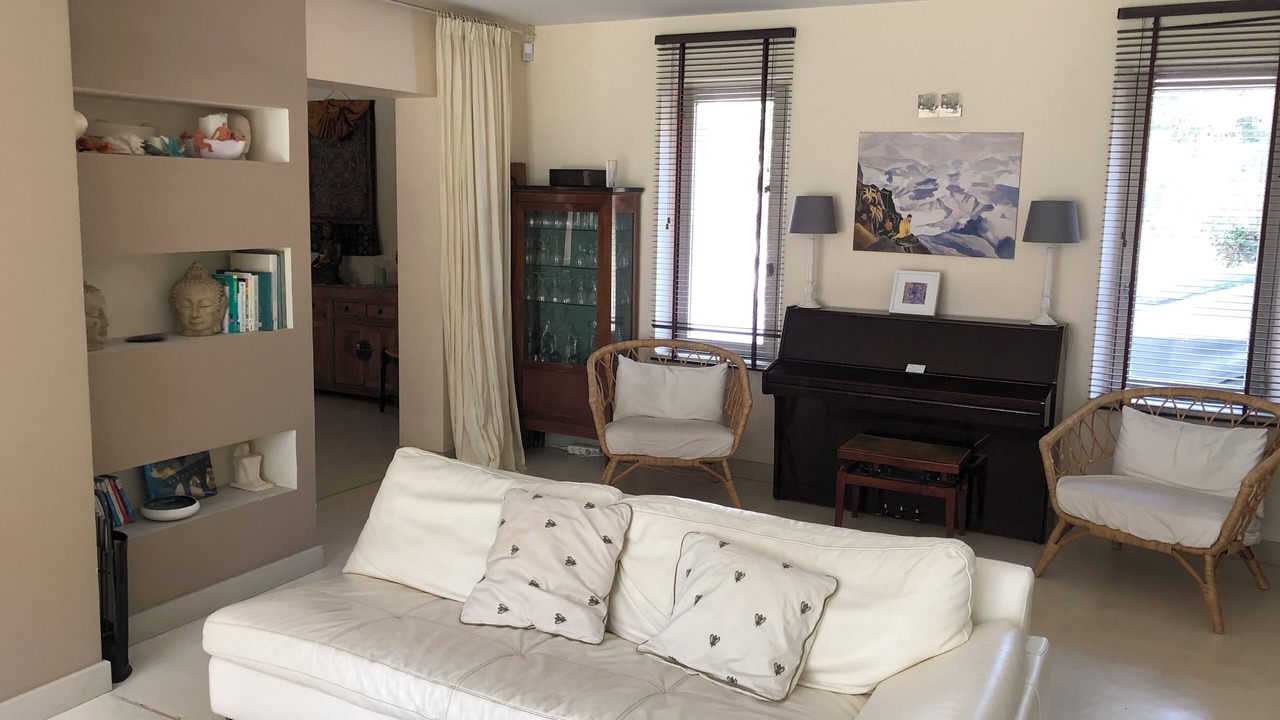 Photo of Livingroom in Montaren-et-Saint-Mediers
