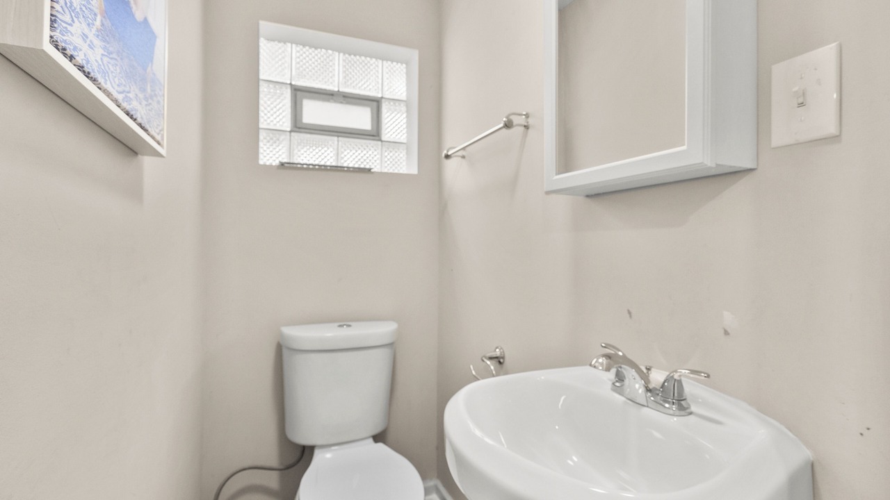 Photo of Bathroom in Calumet Heights