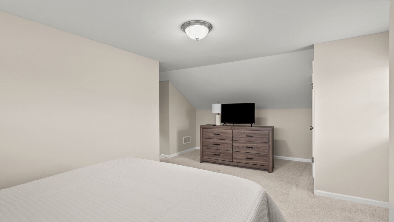 Photo of Bedroom in Calumet Heights