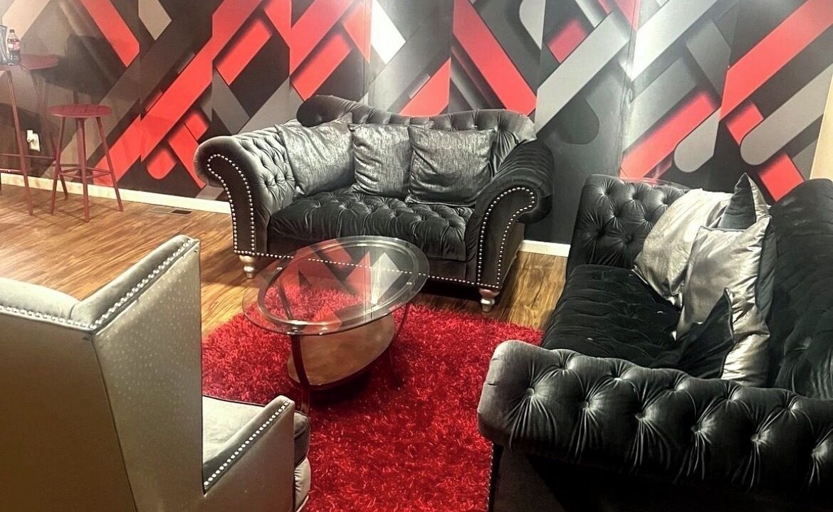 Photo of Livingroom in Acton