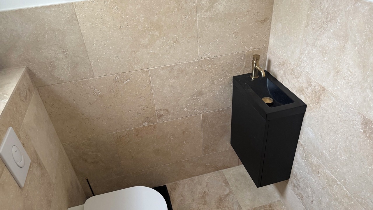Photo of Bathroom in Bedarrides